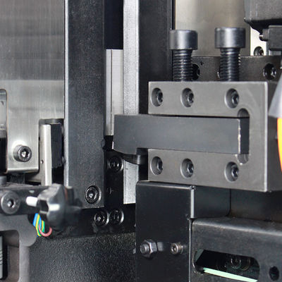 Ejon S13 Máquina de flexión de letras de canal CNC para letras de tira de aluminio