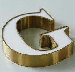 S13 Máquina de señalización de letras 3D de alta precisión para doblar cartas en canales de acero inoxidable