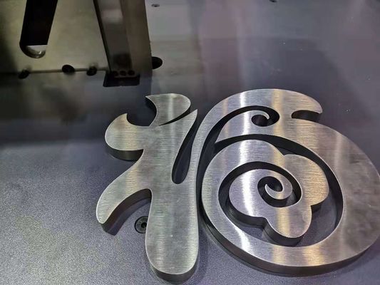 Máquina automática de flexión de placas acrílicas Ejon ET20C CNC para signos y letras de 20-200 mm