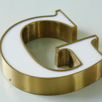 350 kg de peso herramientas de fabricación de cartas automáticas de canal CNC para signos 3D y placa de aluminio EJON Y6