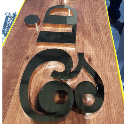 T13 Máquina de flexión de aluminio 3D Signos 0,4-1,2MM El espesor del método de ranura cortador de plano