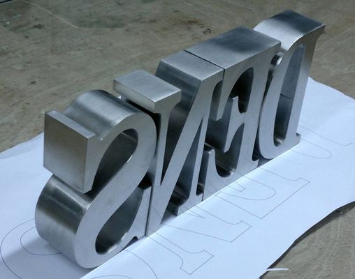 Ejon S13 Máquina de flexión de acero inoxidable perfecta para cartelería 3D
