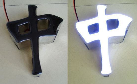 Y13L Máquina de flexión de placas de aluminio personalizada con alimentación automática y función de ranura