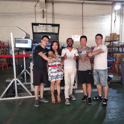 4 Servo Control de Ejes LED señales de la máquina de fabricación para el perfil de aluminio en el mercado de Oriente Medio