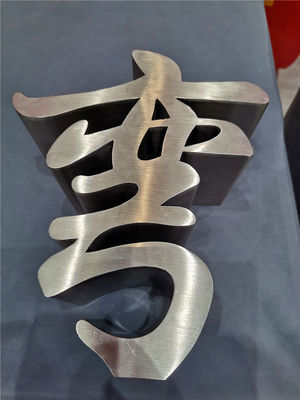 Máquina de flexión de aluminio de 3 mm EJON W40 certificada por el CE con sistema de control de 4 ejes SERVO
