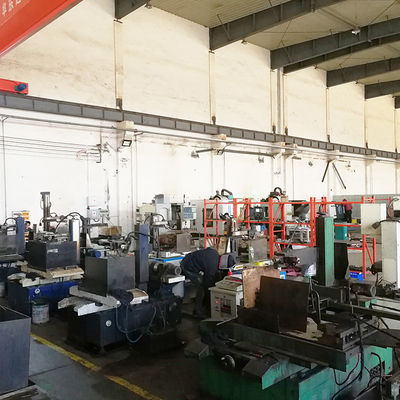 Máquina para doblar rodillos de chapa / placa con fácil operación EJON T13 Delta Servo