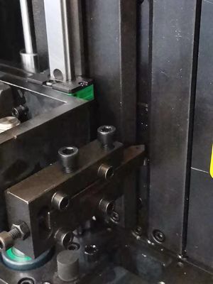 EJON máquina de flexión de cartas en Tianjin Ideal para tiendas de ropa