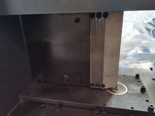 EJON máquina de flexión de cartas en Tianjin Ideal para tiendas de ropa