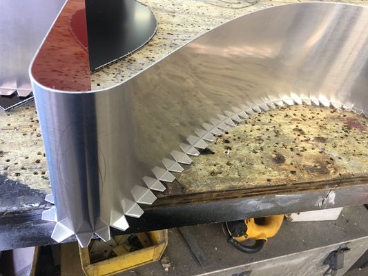 Máquina de fabricación de cartas de acrílico de aluminio LED Automática y CNC con Ejon ET20C