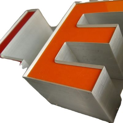 Máquina para doblar las letras de las hojas galvanizadas con control de eje de Fuji