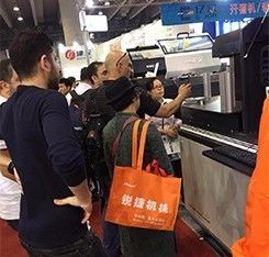 S13 Máquina de flexión de señales acrílicas LED de letras Materia prima Lámina / placa de laminado